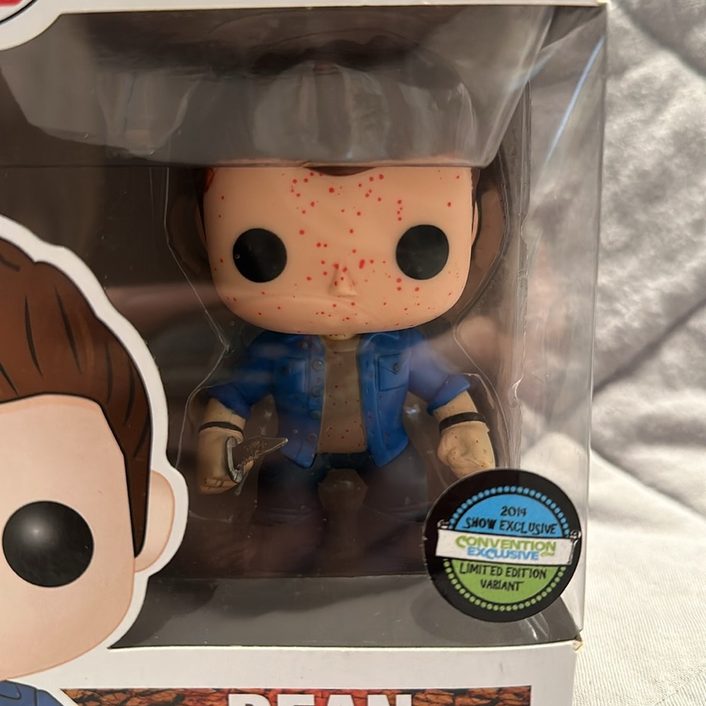 Funko pop 94 Dean Winchester bloody show exclusive 2014 - Picture 2 of 7